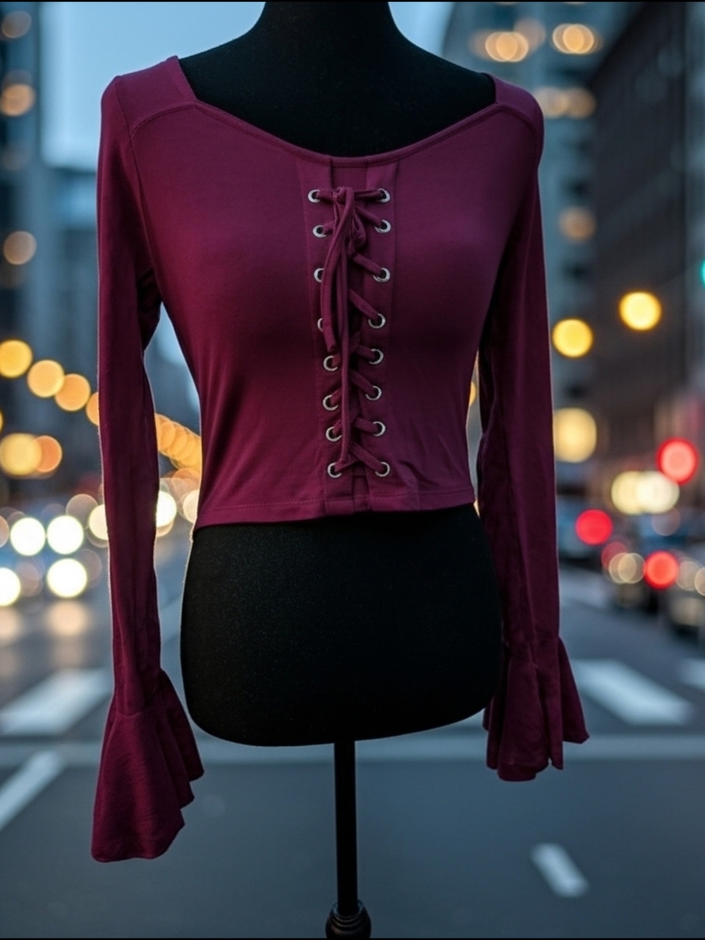 Cosmic Aura Women's Lace-Up Long Sleeve Crop Top - Burgundy Sz M (A24)